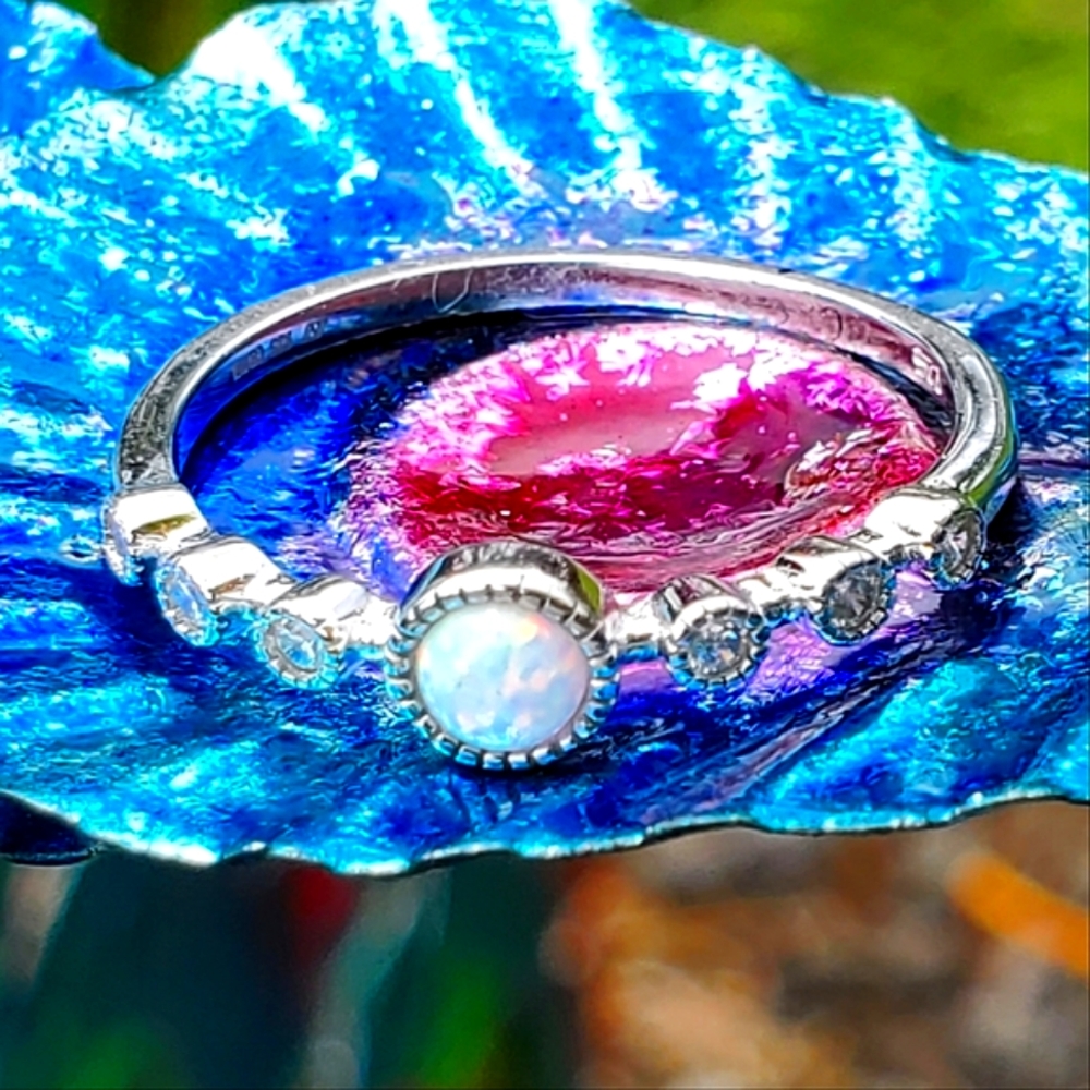 Opal ring sz 7, silver, stones, crystal